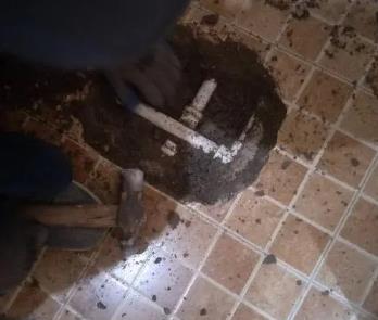 盖州卫生间漏水维修公司为您分享下卫生间渗水如何处理及注意事项